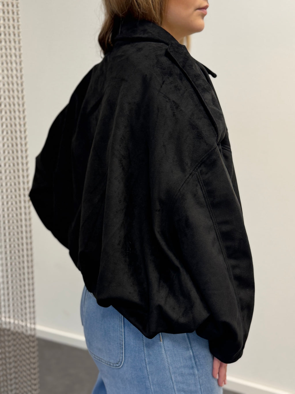 Jacke aus Kunstwildleder Damen Schwarz – Lässige Übergangsjacke in Einheitsgröße