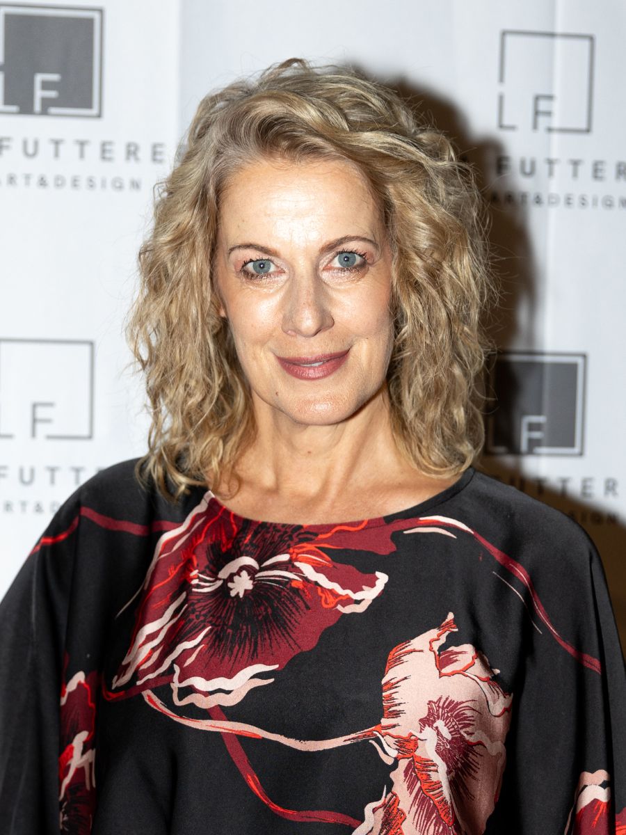 SIGNATURE LOOK Curly Revival