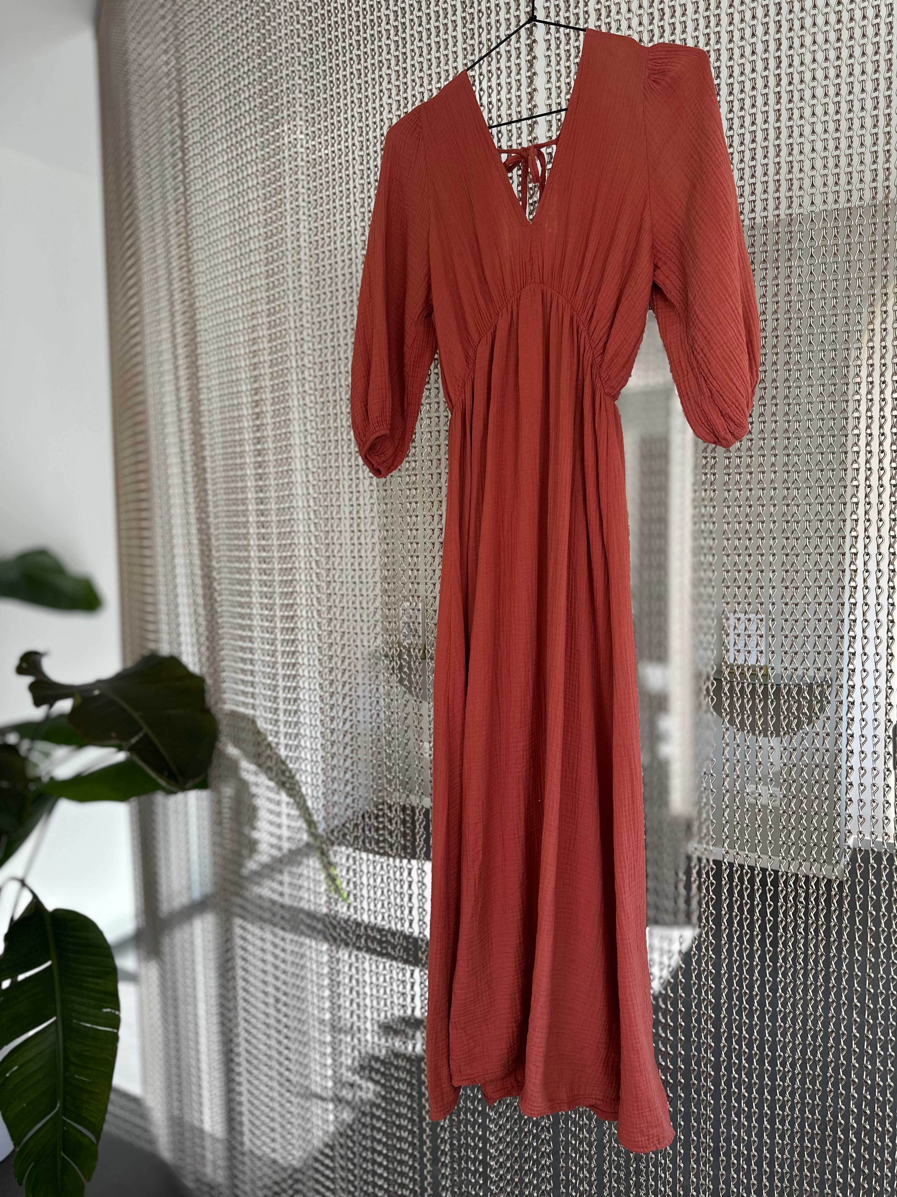 Musselin Kleid Lang in Kupfer