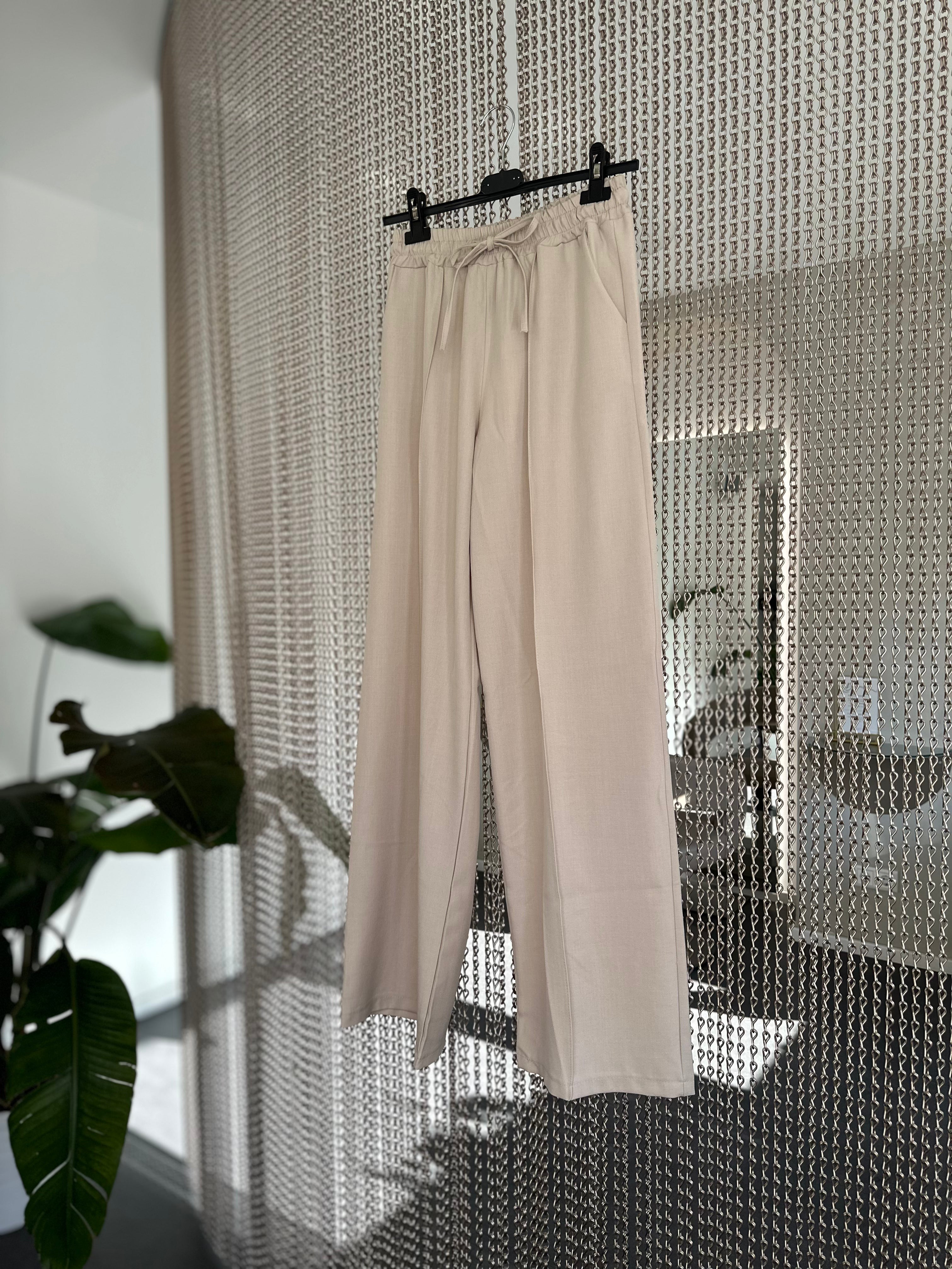 Hose mit weitem Bein in Beige